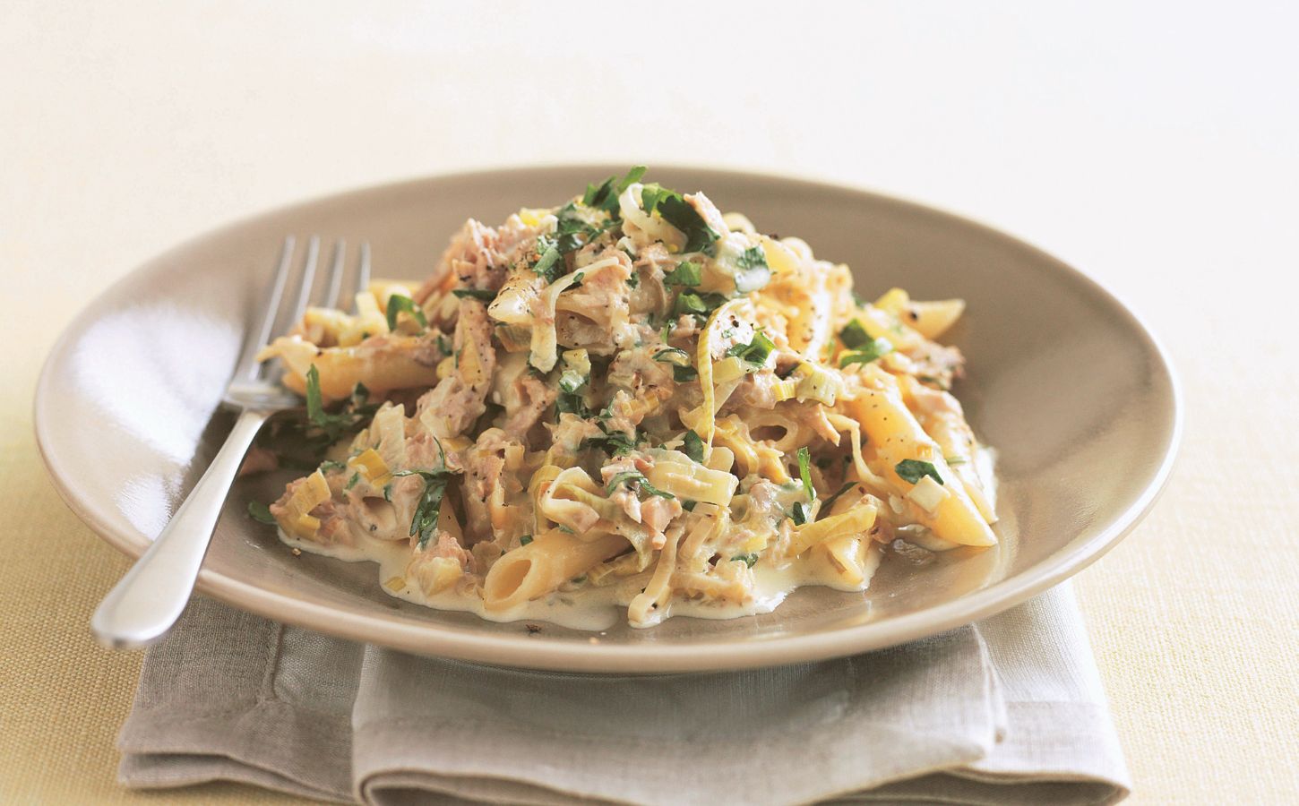 Creamy Tuna And Leek Pasta