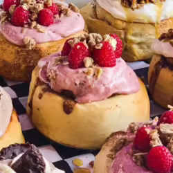 Bakers Reveal How to Order From Cinnaholicâs Secret Vegan Menu