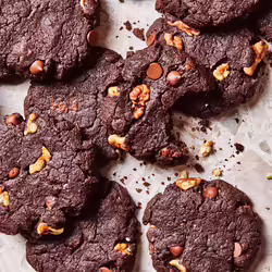Chunky VeganÂ Brownie Walnut Cookies