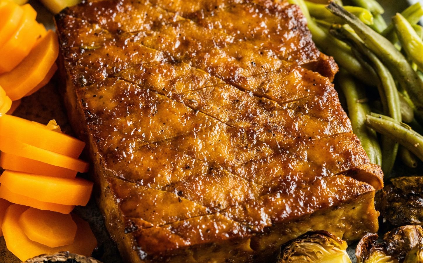 This Maple And Garlic Tofu Roast Is A Roast Ham Alternative