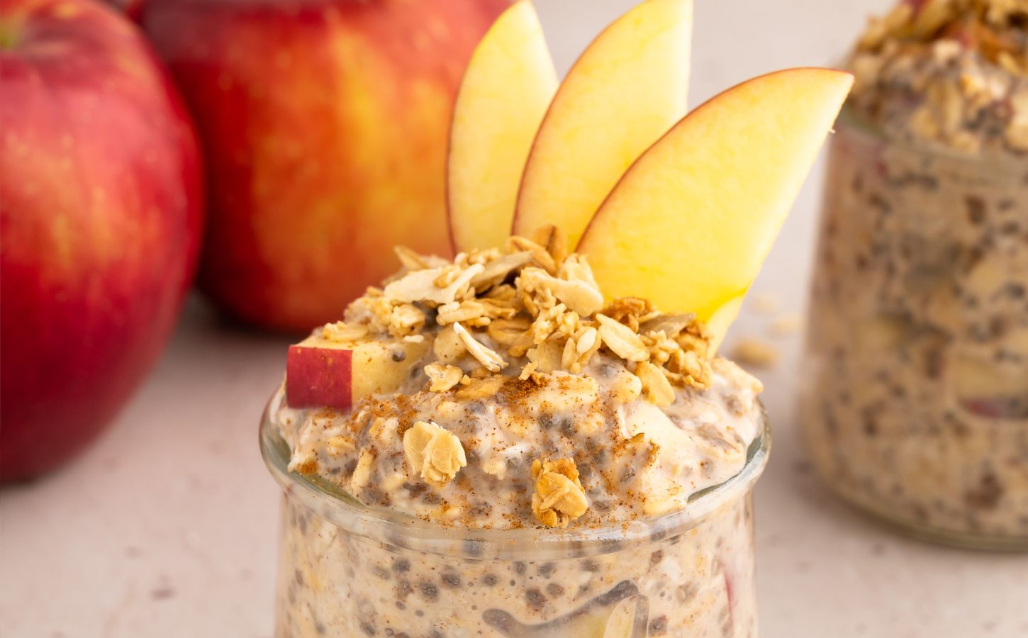 These Apple Pie Overnight Oats Are About To Become Your Favorite Breakfast