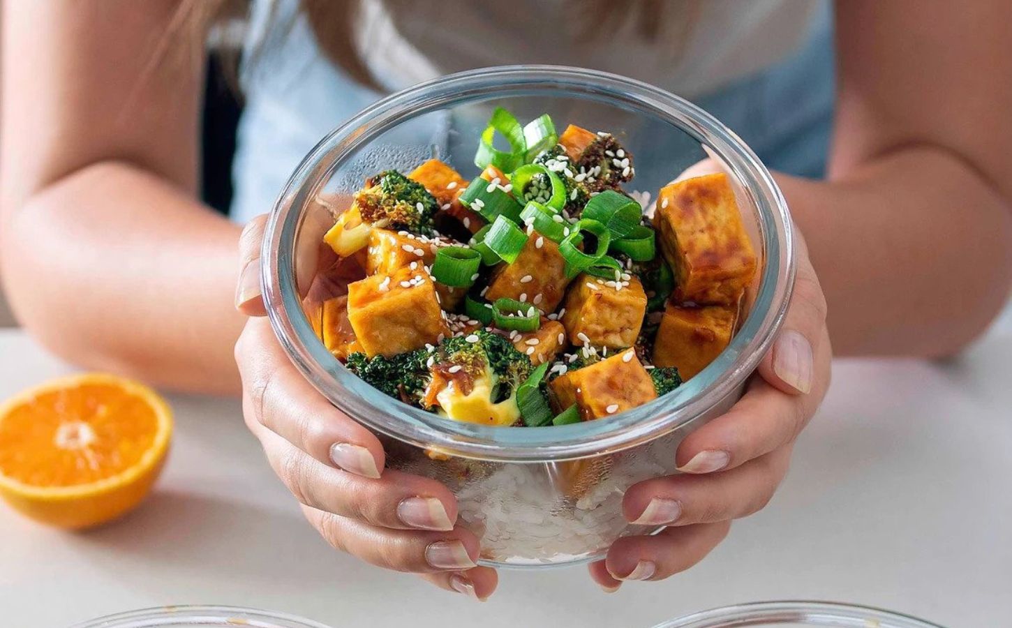This Orange Tofu And Broccoli Recipe Is A Vegan Protein Big-Hitter