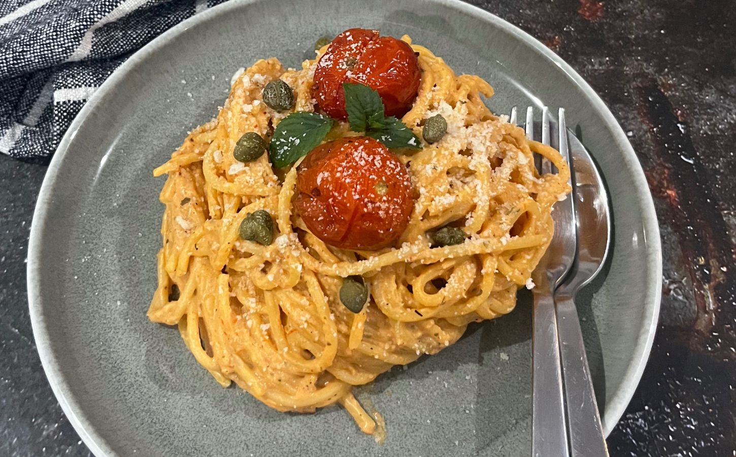 This Tomato Pasta Contains A Secret High Protein Ingredient