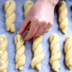 Buttery Sweet Vegan Italian Almond Twist BiscuitsÂ 