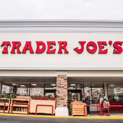 The 7 Top US Supermarkets, According to VegNews Editors