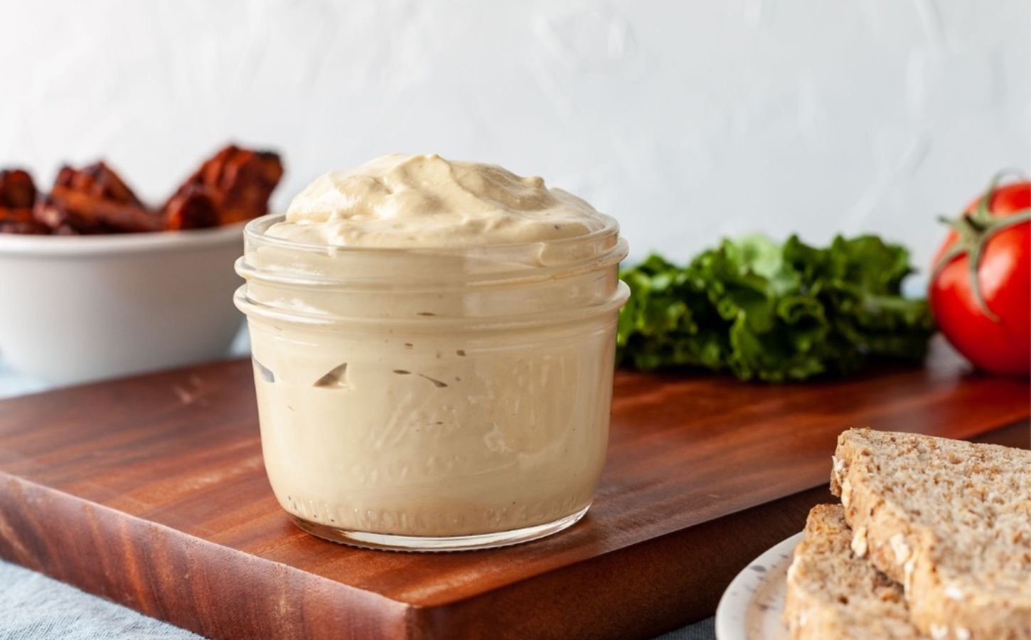 You Can Make This Oil-Free Vegan Mayo At Home Using Cashews