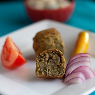 Baked Spinach Kofta with Cucumber-Yogurt Sauce