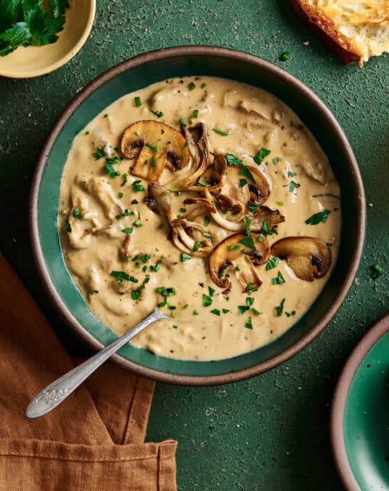 Creamy Vegan Mushroom Soup