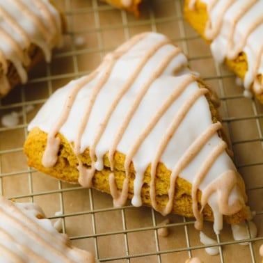 Starbucks Copycat Vegan Pumpkin Scones