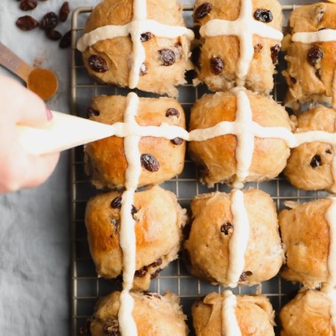 Vegan Hot Cross Buns