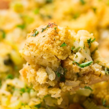 Vegan Cornbread Stuffing