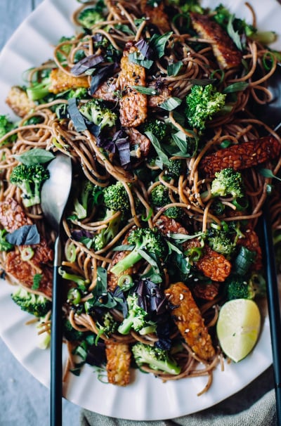 Sesame Garlic Noodles with Broccoli, Basil & Crispy Tempeh
