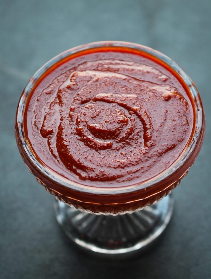Homemade Healthy Enchilada Sauce (Vegan)
