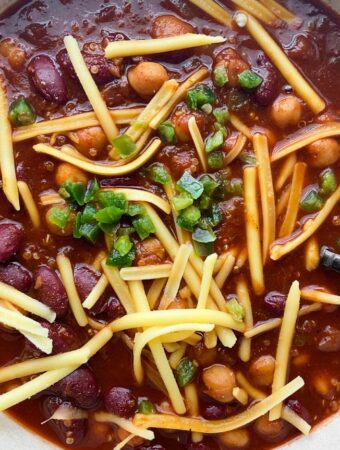 Best Instant Pot Vegan Chili (Oil-free)