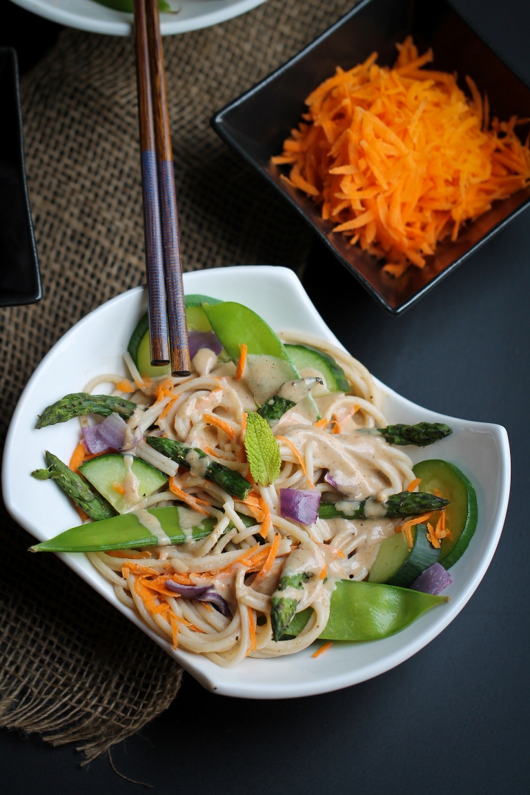 Vegan Asian Sauce and Buckwheat Noodles