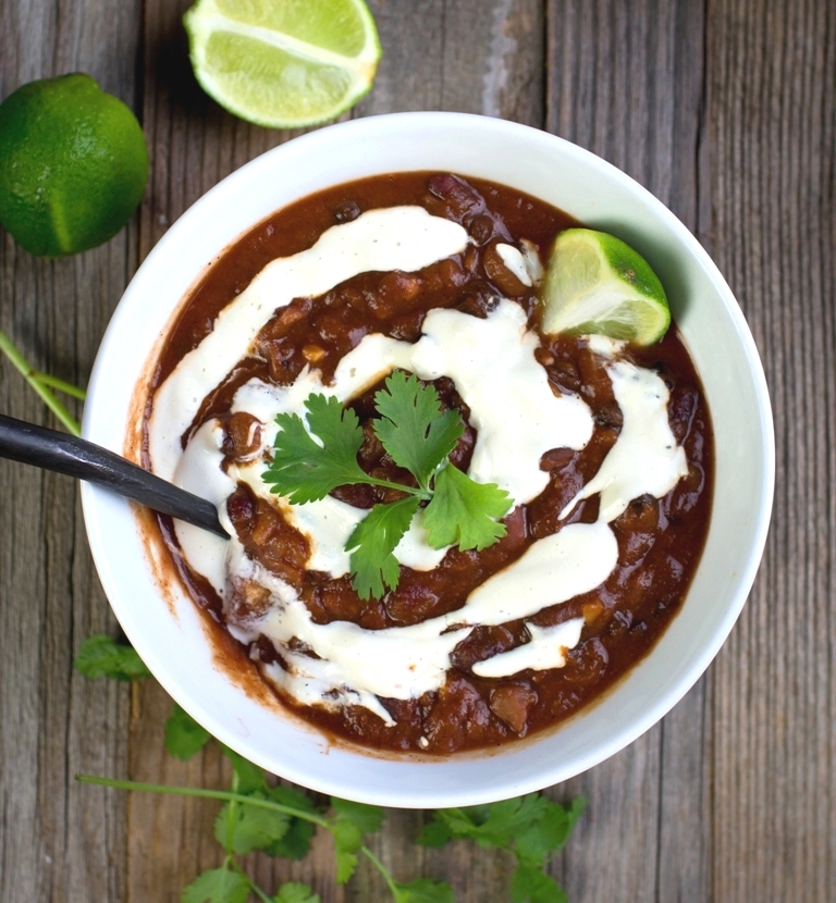 Vegan Pumpkin Chili (Oil-free!)