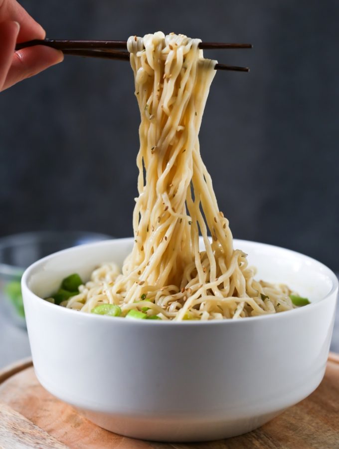 Easy Vegan Ramen Noodle Soup