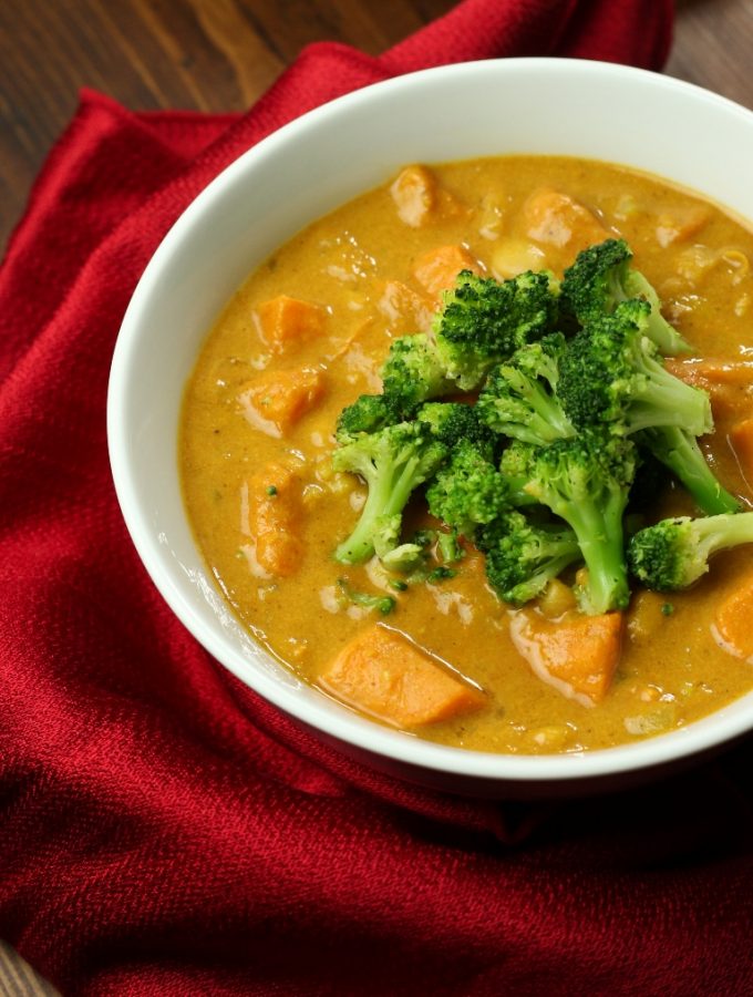 Sweet Potato & White Bean Curry Soup with Roasted Broccoli