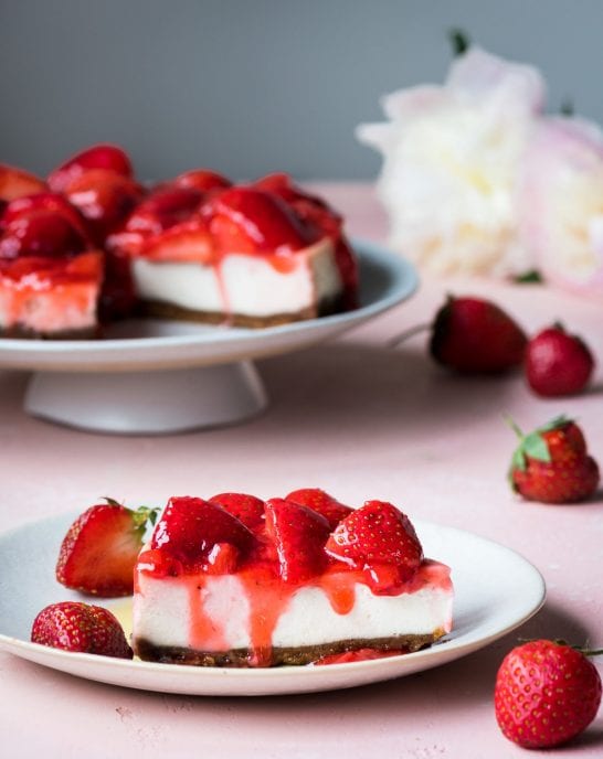 How to Bake a Vegan Cheesecake in the Instant Pot
