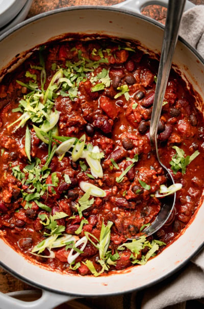 30-Minute Hearty Vegan Chili