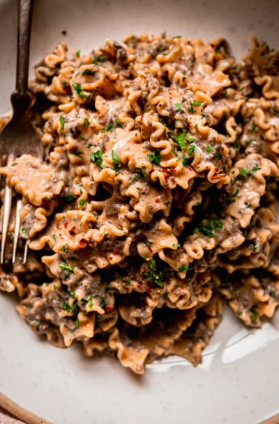 Creamy Vegan Pasta with Mushrooms & Miso