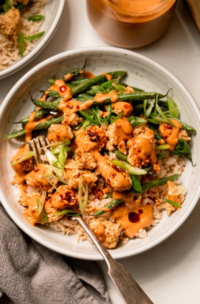 Spicy & Crispy Peanut Tofu with Green Beans