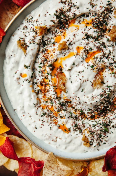 Vegan Caramelized Onion Dip with Fresh Za’atar