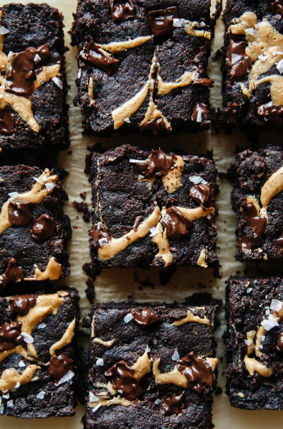 Seriously Fudgy Vegan & Grain-Free Brownies with Peanut Butter