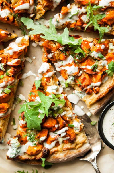 Buffalo Cauliflower Pizza with Roasted Onion Cream