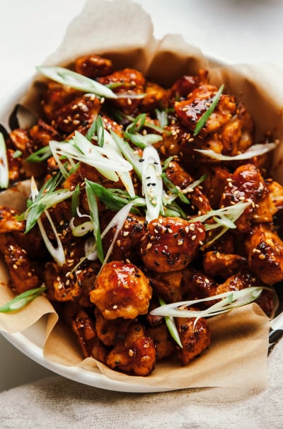 Sticky and Crispy Sesame Cauliflower
