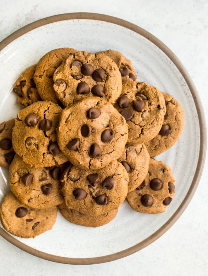 Vegan Pumpkin Chocolate Chip Cookies (Oil-free!)