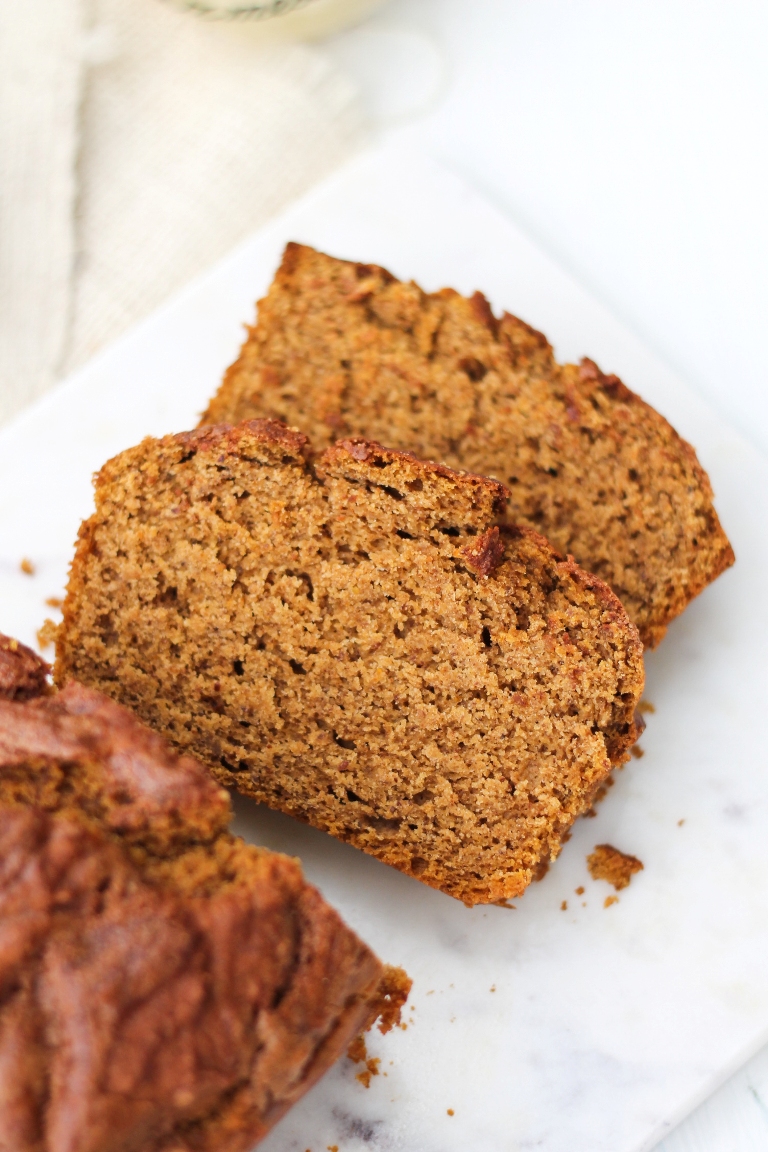 Vegan Pumpkin Bread (Gluten-free and Oil-free!)