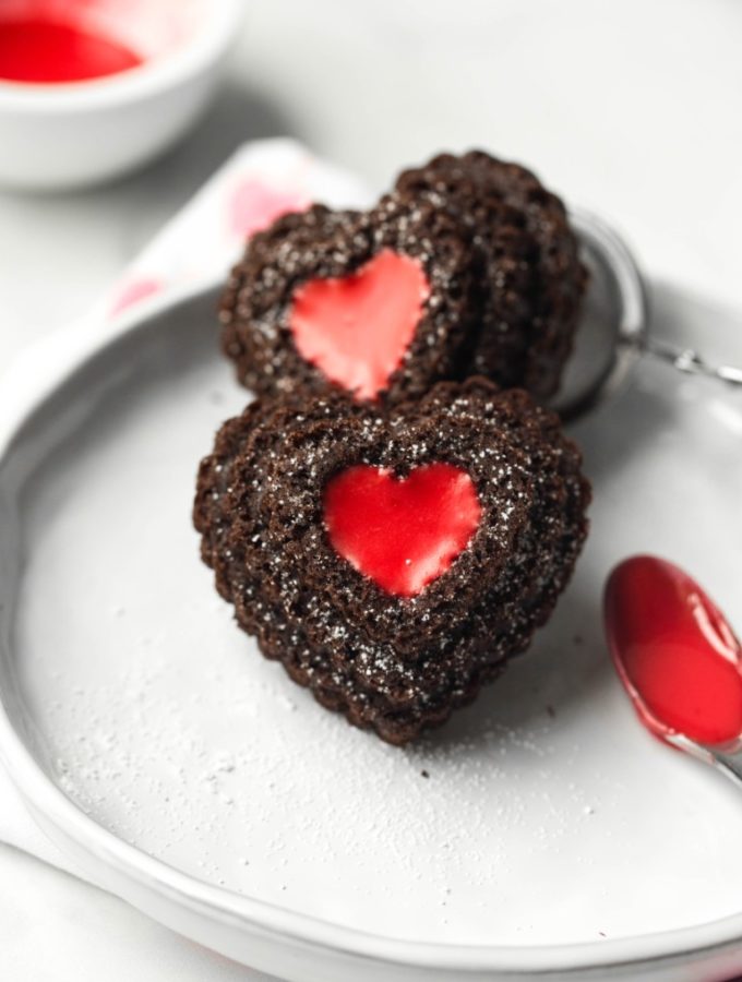 Vegan Chocolate Valentine’s Cupcakes (Gluten-free)