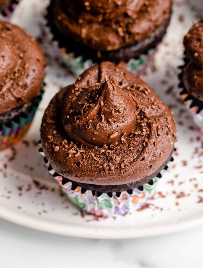 The Best Vegan Chocolate Cupcakes EVER!