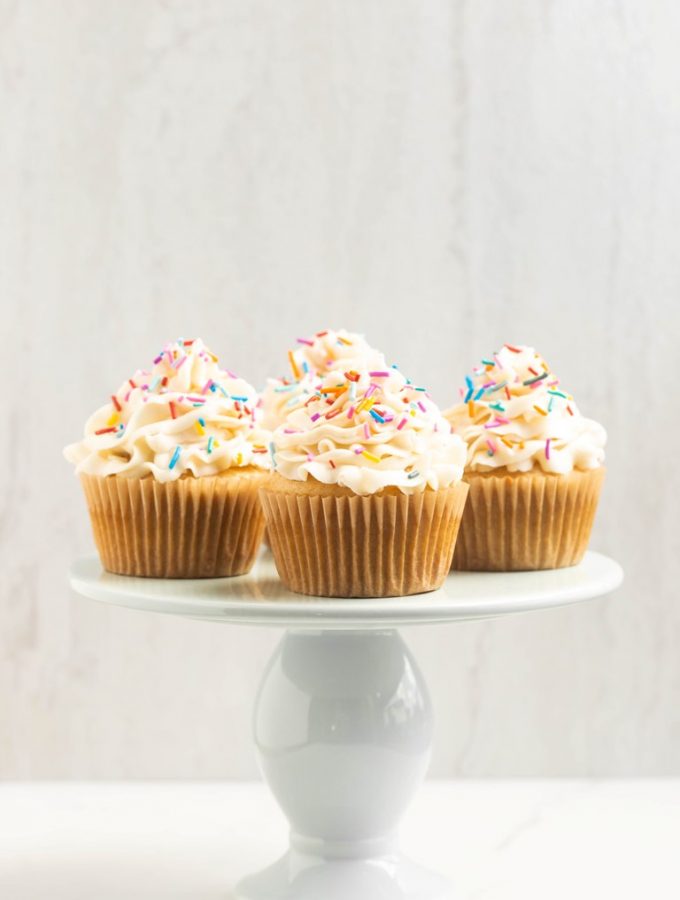 Best Vegan Vanilla Cupcakes EVER!