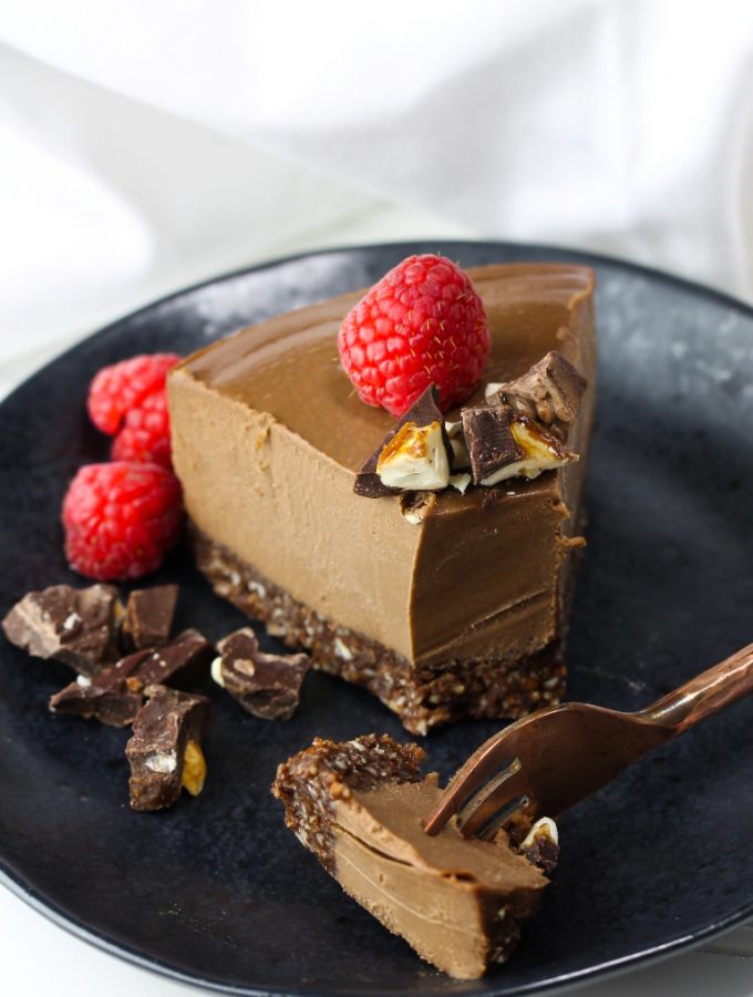 The Best Vegan Chocolate Cheesecake