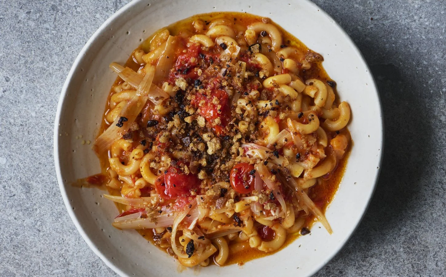 Balsamic Tomato Macaroni With Olive Pangrattato