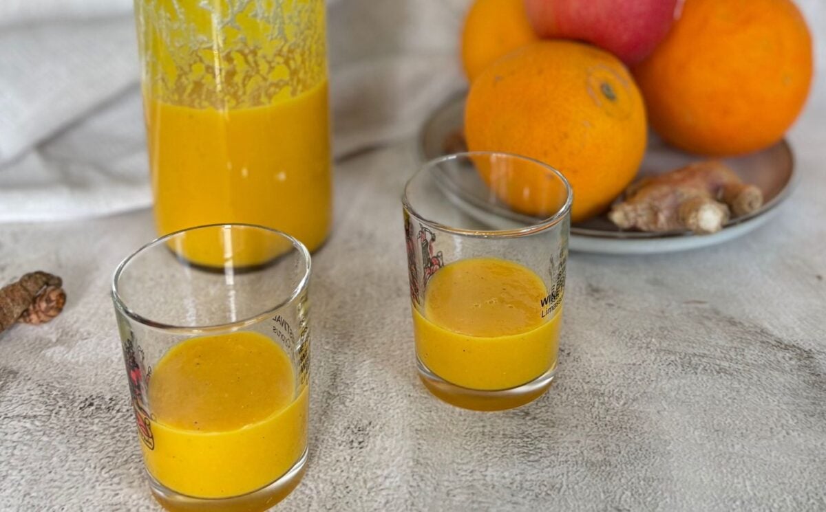 How To Make These Immune-Boosting Turmeric And Ginger Shots