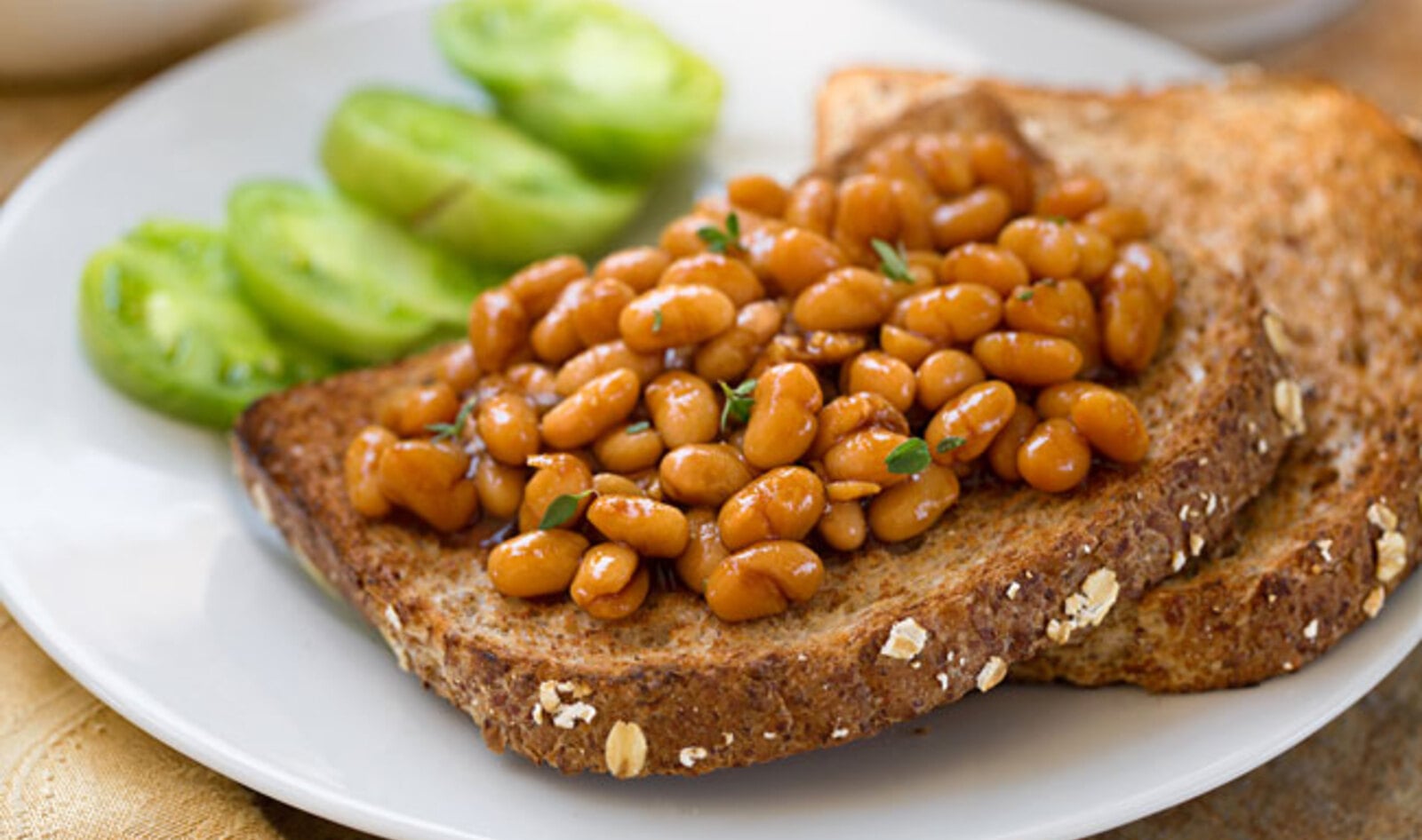 Home-Cooked Maple Baked Beans