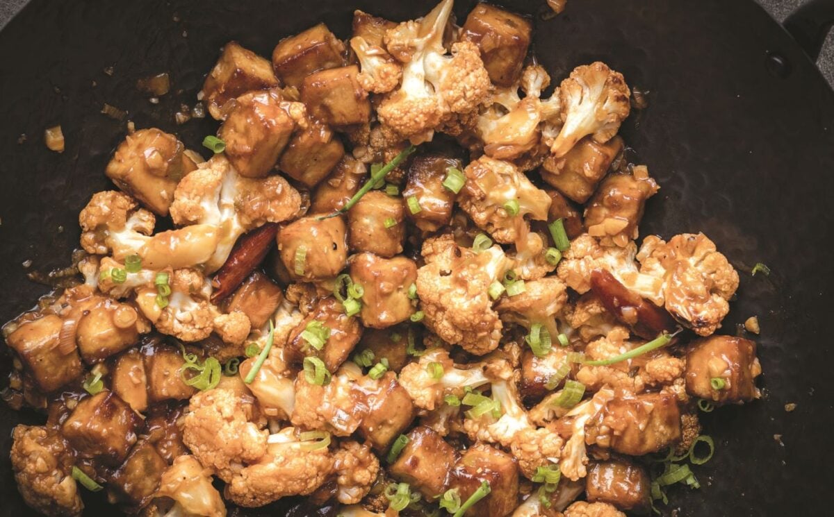 Try This Protein-Packed Chili Cauliflower And Tofu
