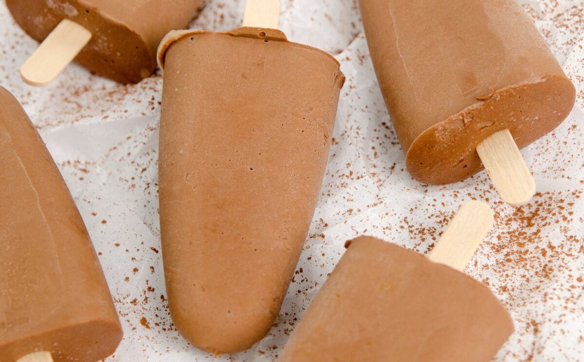 10 Easy Vegan Ice Cream Recipes