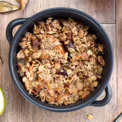 Easy Vegan Apple Raisin Fruit Crisp