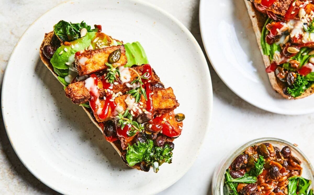 Sizzling Tofu, Kale And Black Bean Toast (High-Protein)