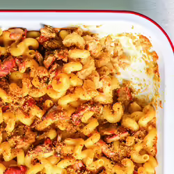 Vegan Cashew Mac and Cheese With Lobster Mushrooms