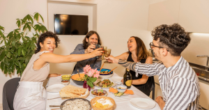 7 quick and easy plant-based dishes that disappear first at every single potluck
