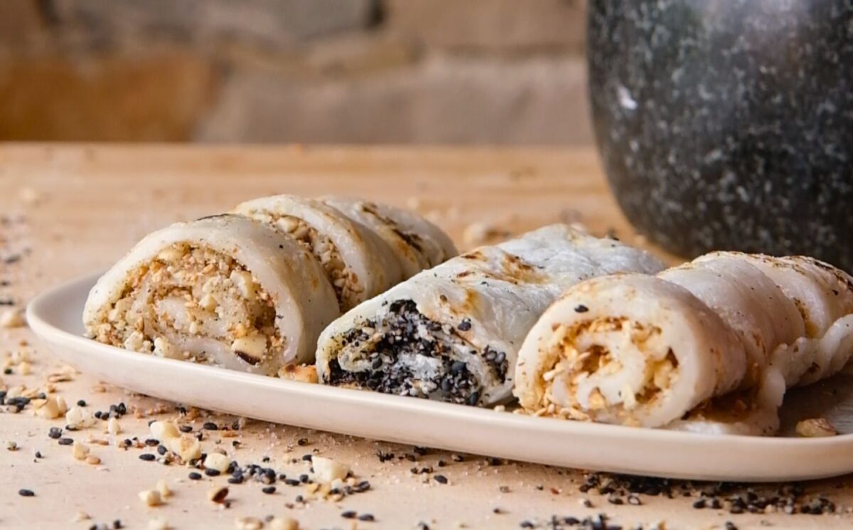 Fried Mochi Rolls (Bok Caang)