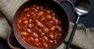 How to Make Vegan Baked Beans From Scratch