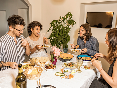 Want to Stay Vegan After Veganuary? Get Your Friends & Family Involved