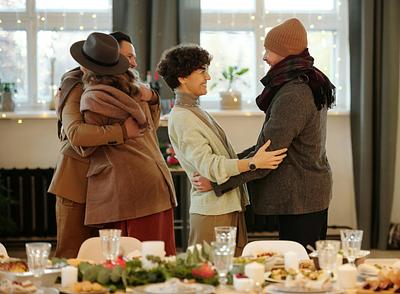 5 ways to survive the festive season with non-vegan family and friends