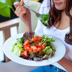 Plant-Based Diets Show Promise in Combating Multiple Myeloma and GI Cancers
